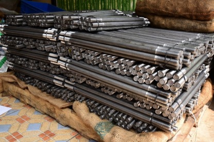 สตักเกลียว 2 ข้าง - โรงงานผลิตน๊อตสกรู ทุกชนิด - กิจเพิ่มทรัพย์สลักภัณฑ์